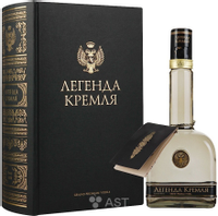 Водка «Легенда Кремля» 40% 0.7л