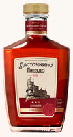 Коньяк «Ласточкино Гнездо Трёхлетний» 3 года 40% 0.5л